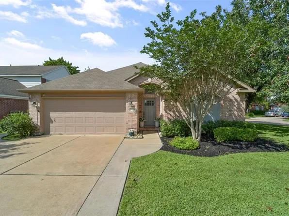 14918 Chestnut Falls Drive, Cypress, TX 77433