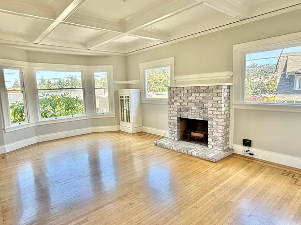 4345-4347 Leach Ave #2, Oakland, CA 94602