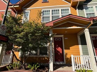 9153 Windsor Rd, Windsor, CA 95492