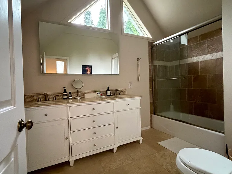 216 Iowa Ave — Photo 13