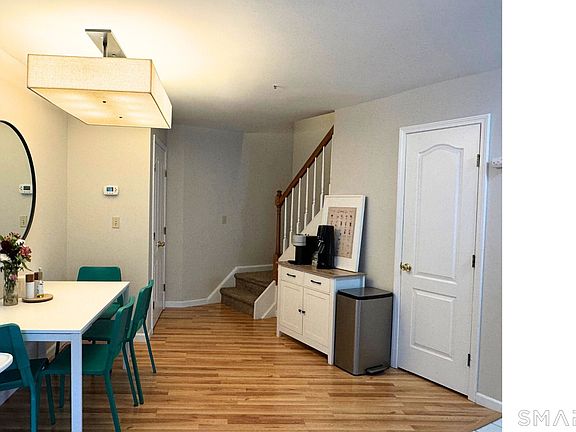 4th image of 7 Seir Hill Rd APT 15