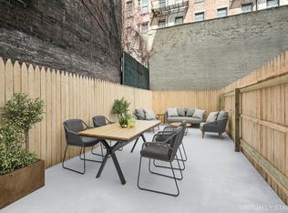 235 10th St APT E, New York, NY 10003