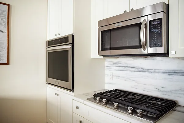 Sold by Compass | media 8