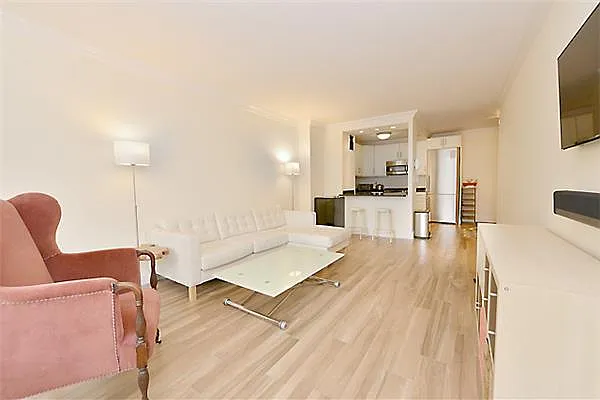 Rented by Sumitomo Real Estate Sales | media 2