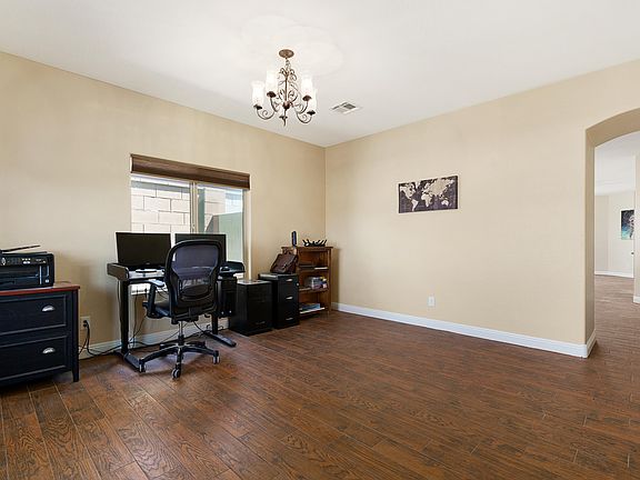 5th image of 1275 E Barrett Dr