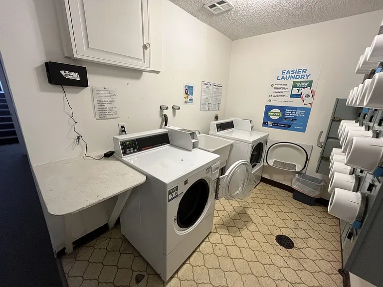 232 S Brentwood St #203 — Photo 13