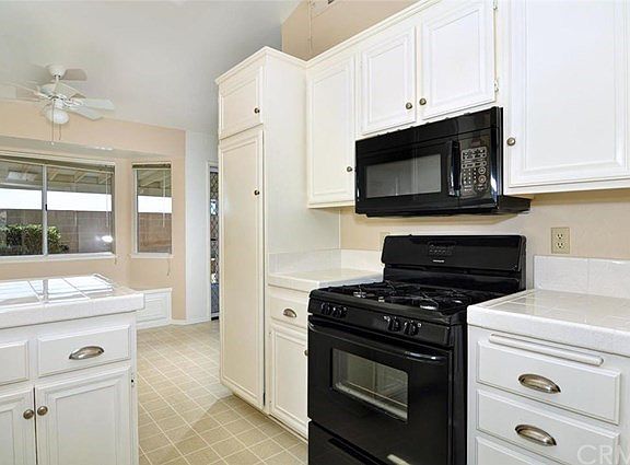 5th image of 2782 Cypress St