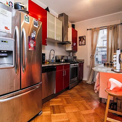 Rented by Nooklyn NYC LLC | media 44