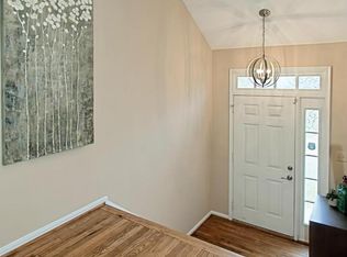 9451 William Kirk Ln, Burke, VA 22015