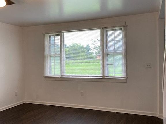 5th image of 15523 Benns Church Blvd