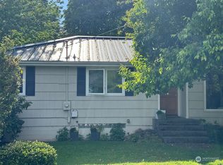 6223 43rd Ave NE, Seattle, WA 98115