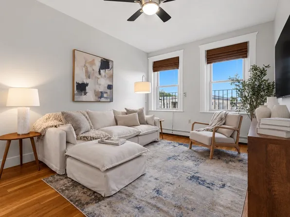 12 Ransom Rd APT 10, Brighton, MA 02135