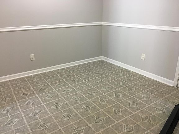 5th image of 4032 Laurie Jo Dr