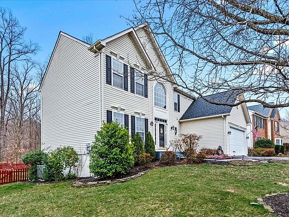 4th image of 3707 Carlyle Ct