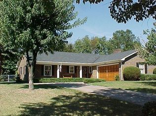 3333 Carriage Ln, Lexington, KY 40517