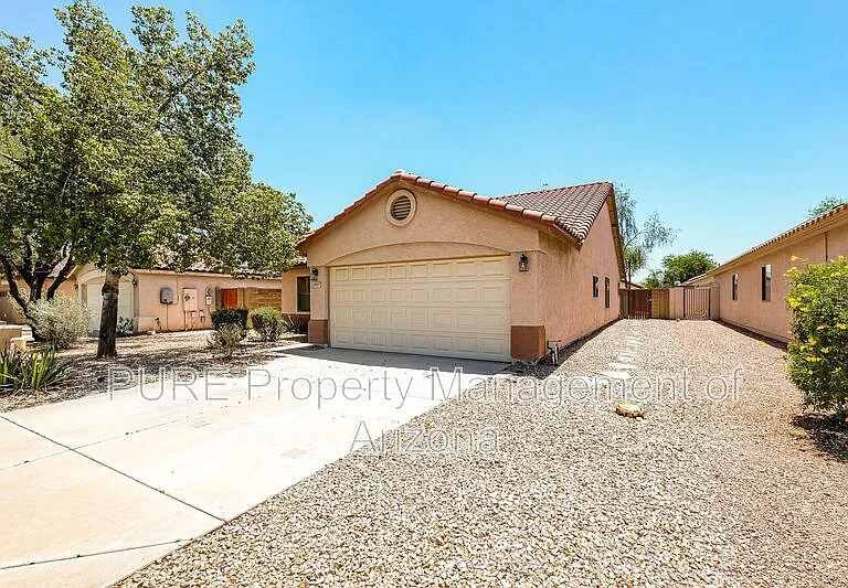 13857 W Ironwood St — Photo 3