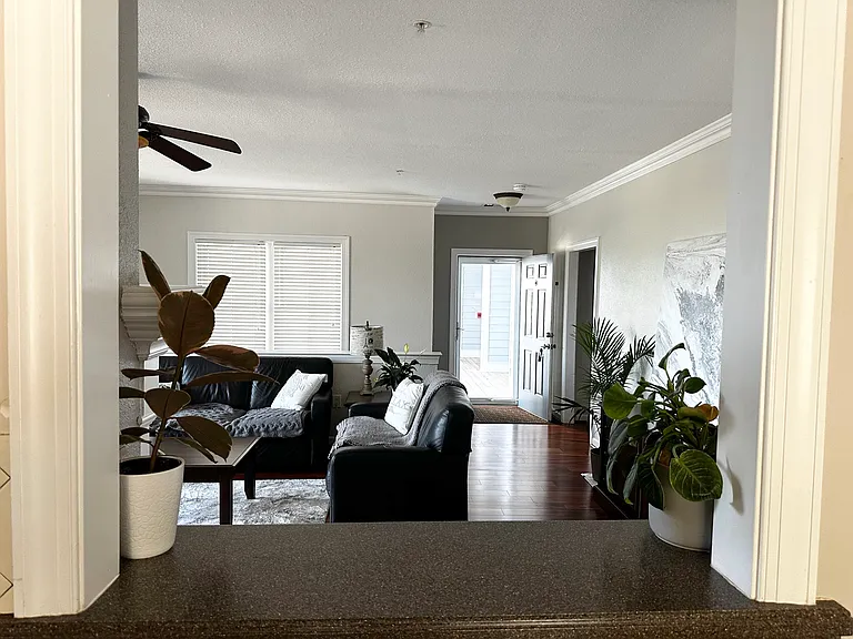 8300 Harbor View Ln — Photo 20