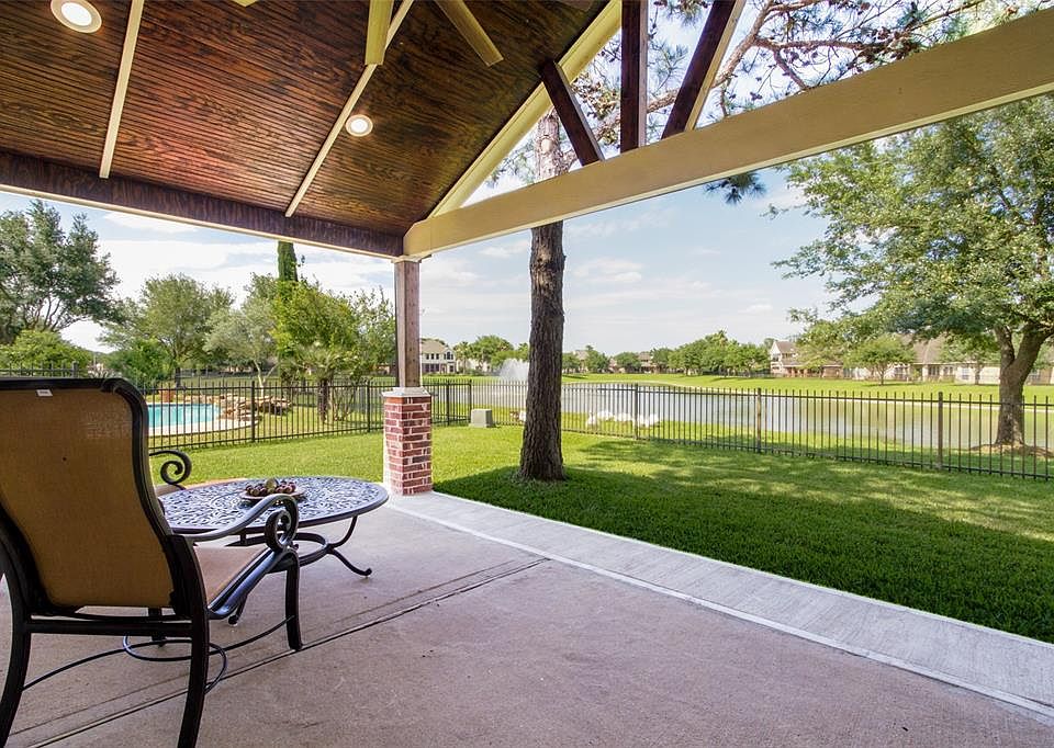 1st image of 16426 Pinon Vista Dr