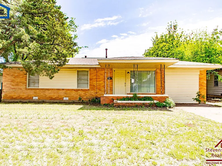2610 NW Lindy Ave — Photo 6