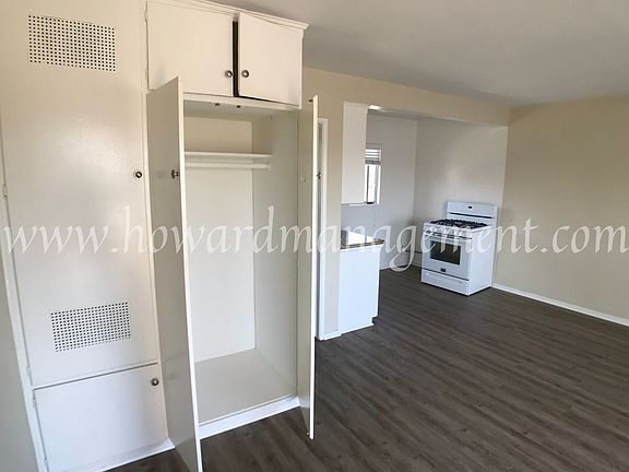 5th image of 5453 Alvern Cir #5457
