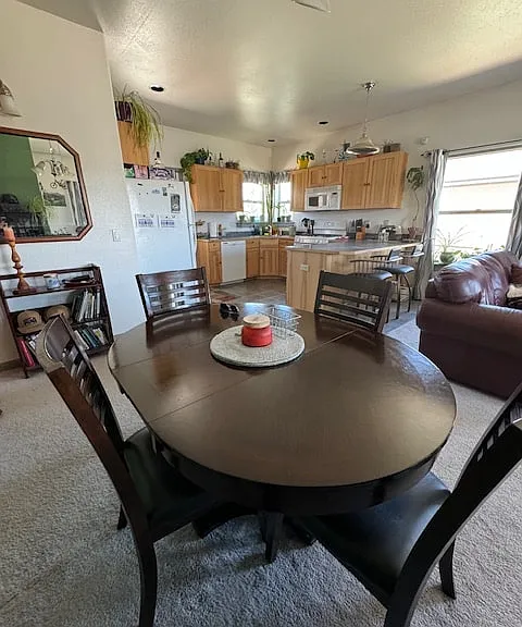 54 Paradise Dr — Photo 4