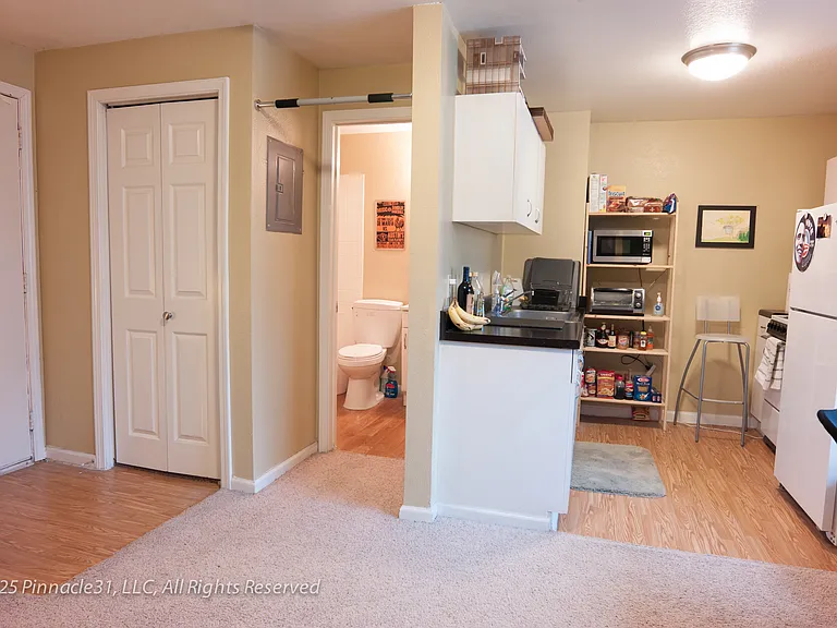 Pinnacle 31 — Photo 15