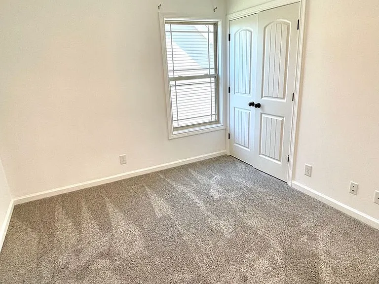 3350 Cotham Ln — Photo 15