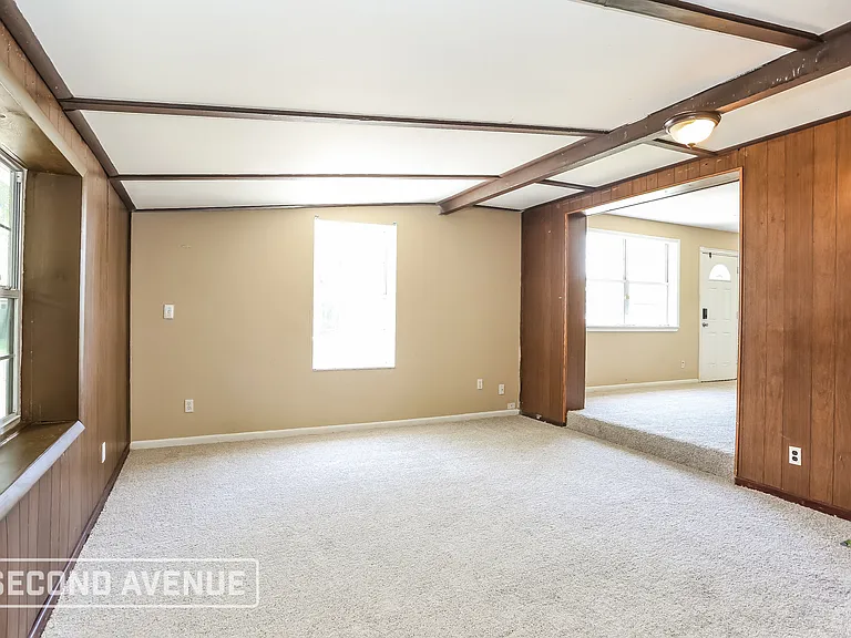 6815 Bambi Ln — Photo 5
