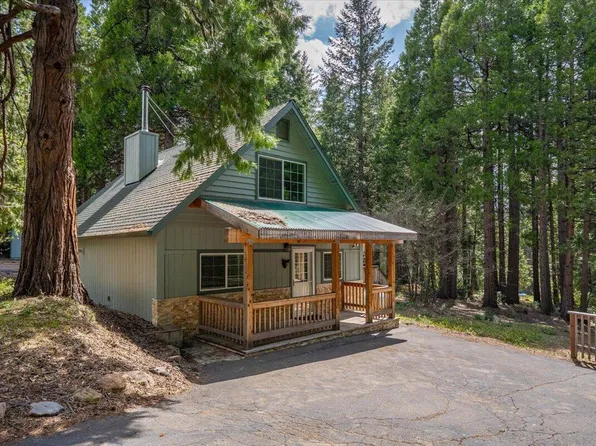 217 Villa Rd, Mount Shasta, CA 96067