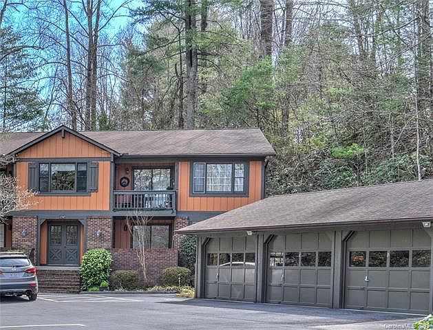 1st image of 1747 Haywood Manor Rd APT B