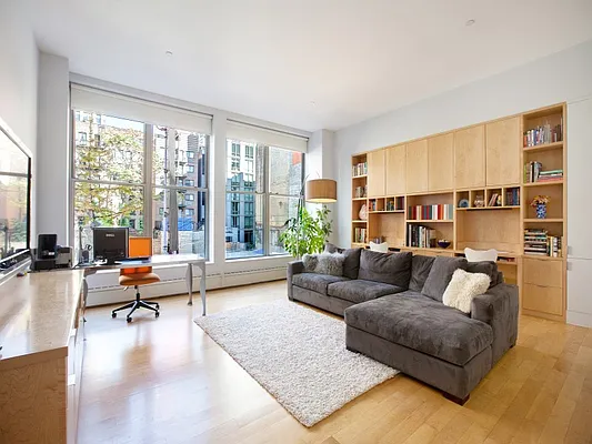 Sold by Sotheby's International Realty | media 15