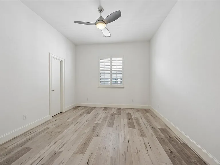 6906 Sewanee St — Photo 20