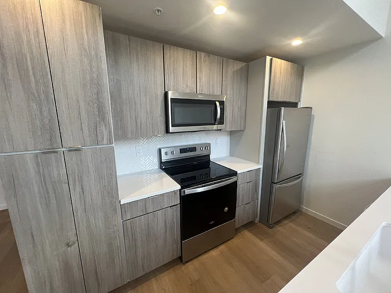 3700 N Marion St #102 — Photo 13