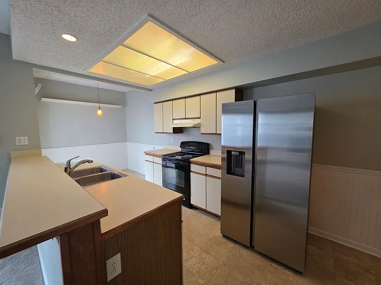 814 Gable Way — Photo 8
