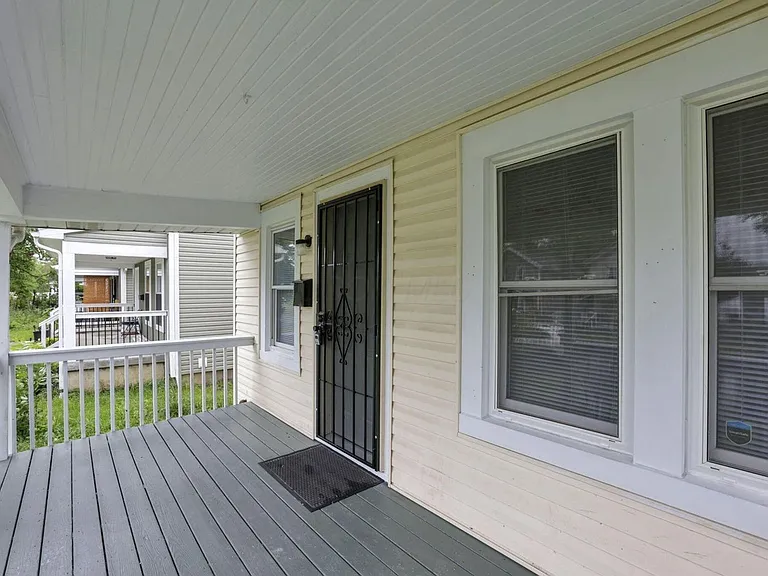 1411 Genessee Ave #43211 — Photo 33