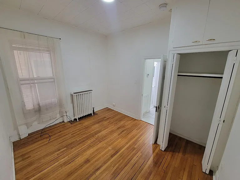 518 Madison Ave #1 — Photo 18