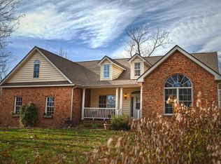 105 Cobblestone Dr, Blue Ridge, VA 24064