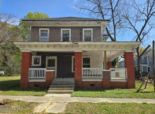209 Daniel St W, Wilson, NC 27893