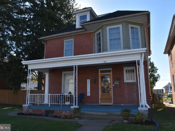 448 E Catherine St, Chambersburg, PA 17201