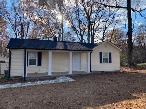 8483 Stafford Mill Rd, Oak Ridge, NC 27310