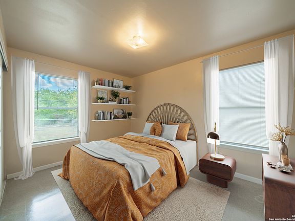 4th image of 119 BAYWELL DR