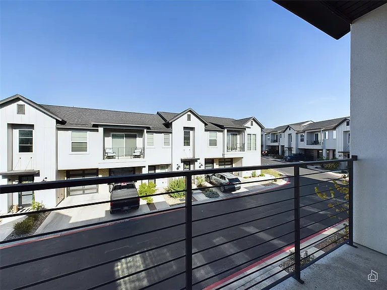 12001 Vista Parke Dr #904 — Photo 29