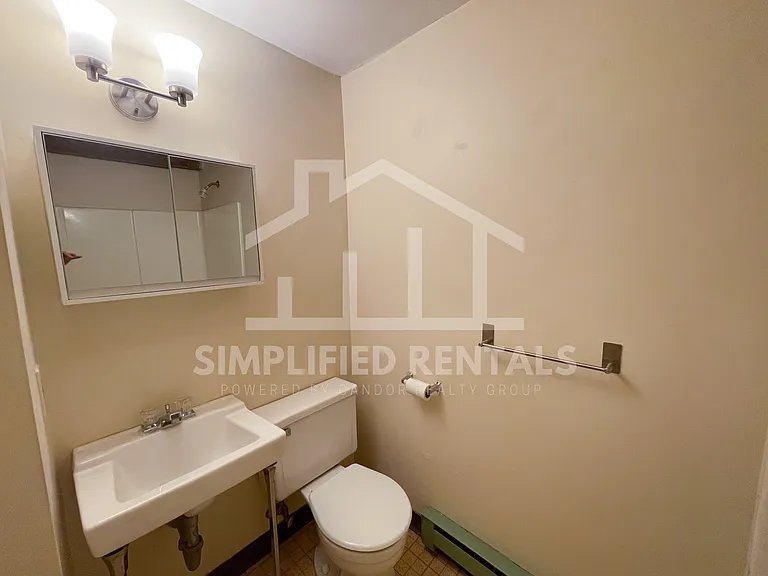 Sofield Apartments — Photo 11