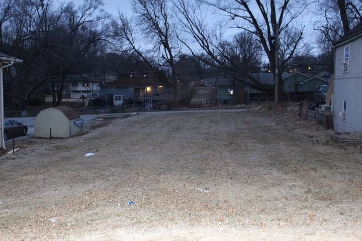 2nd image of 724 Osage St