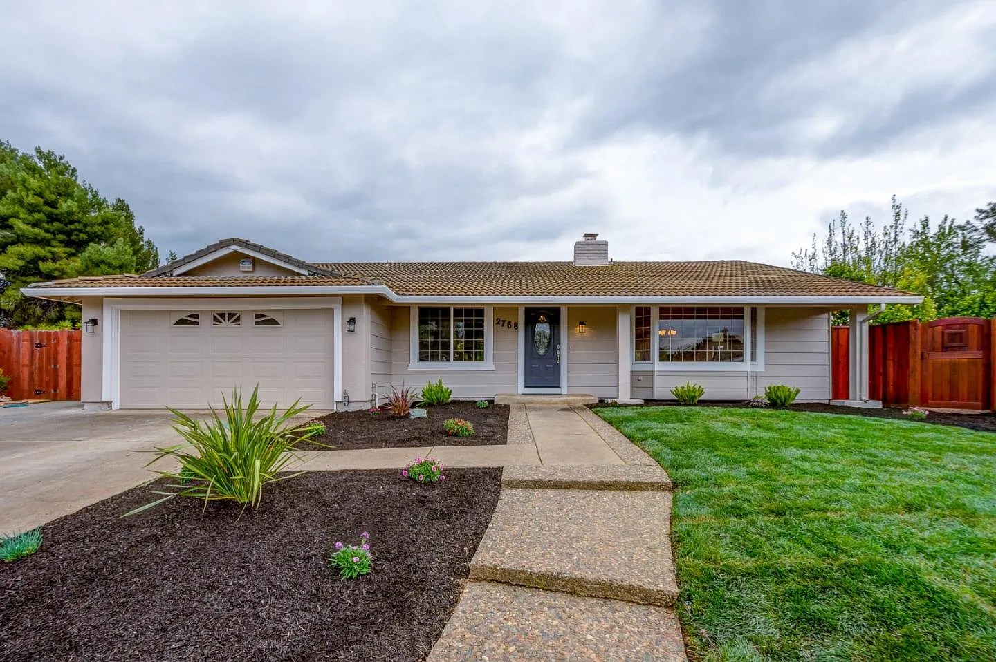 2768 Hogan Pl photo 1