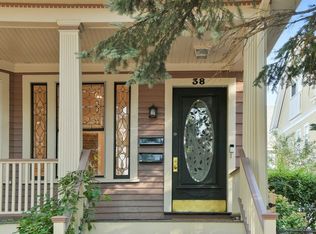 38 Russell St #1, Cambridge, MA 02140