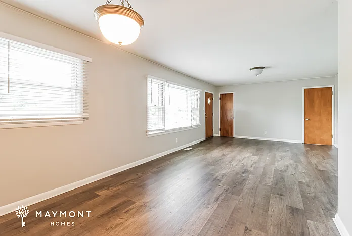 3815 Idlewild Ave — Photo 4