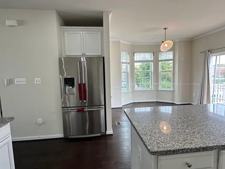 7154 Beaumont Pl — Photo 15