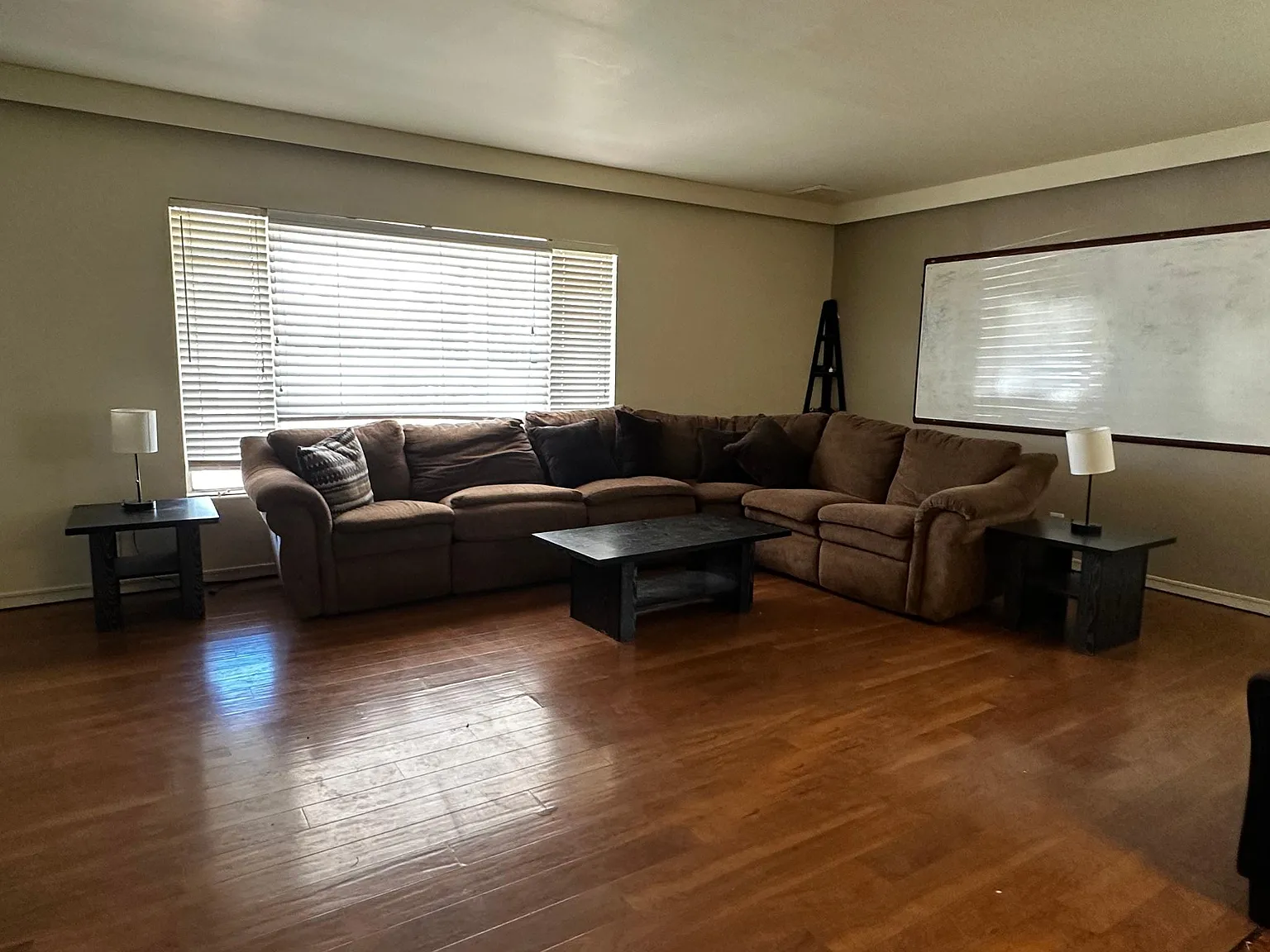 2202 E Mabel St — Photo 4