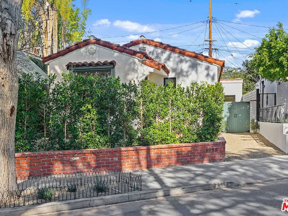 1st image of 8989 Lloyd Pl